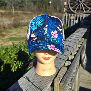 Ladies Blue Hawaiian BLING Hat NEW No Tags